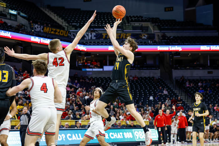 Jefferson City Vianney Missouri boys basketball March 13 2024 Nate Latsch 27019